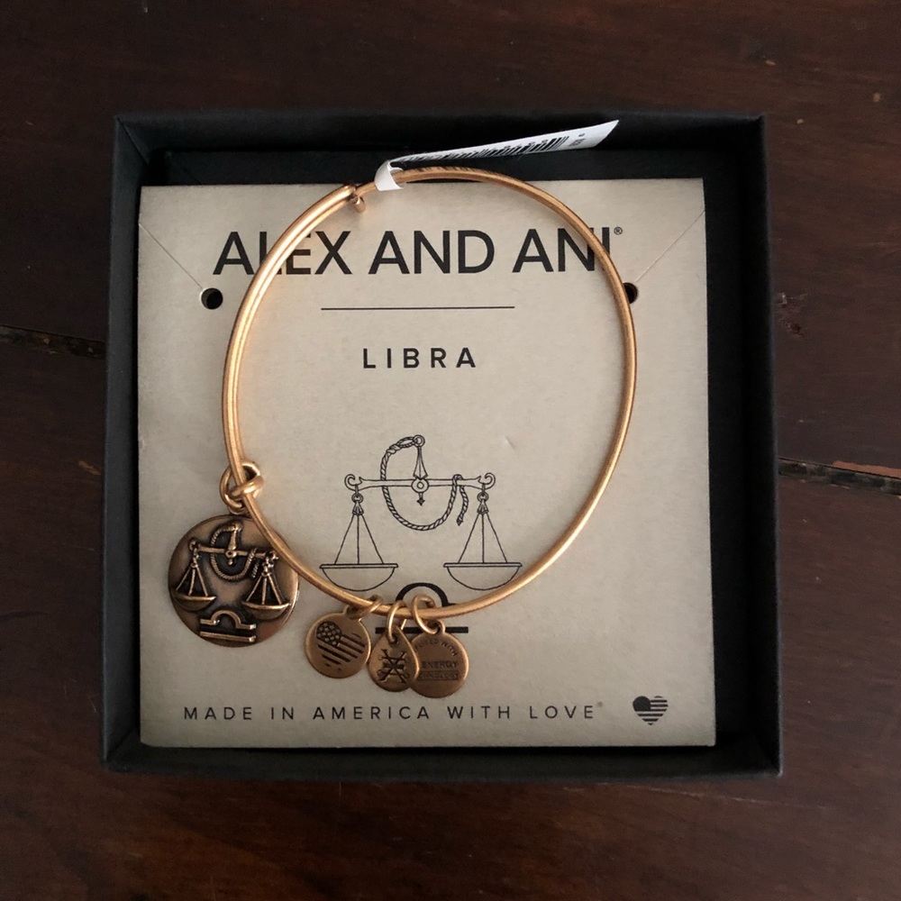 NWT LIBRA ALEX AND ANI